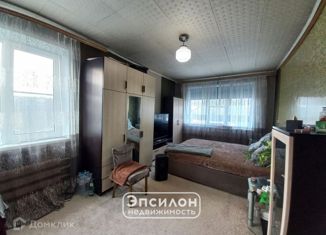 Продажа 3-комнатной квартиры, 61 м2, Курск, улица Серёгина, 23