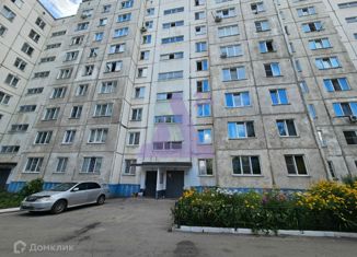 Продам 3-ком. квартиру, 62 м2, Алтайский край, улица Панфиловцев, 35