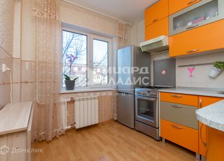 Сдам двухкомнатную квартиру, 45 м2, Омская область, Магистральная улица, 76