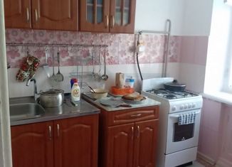 Продаю 2-комнатную квартиру, 43 м2, Новосибирск, Новогодняя улица, 36, метро Студенческая