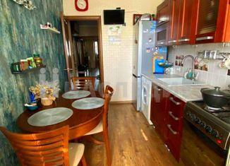 Продаю двухкомнатную квартиру, 52.2 м2, Курганинск, улица 76-й Квартал, 20