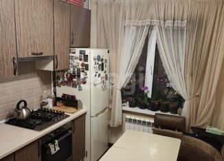 Продам четырехкомнатную квартиру, 76 м2, Белгородская область, улица Чапаева, 30