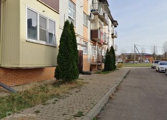 Продаю 1-комнатную квартиру, 36.2 м2, поселок городского типа Ахтырский, Ахтырская улица, 3Б/1