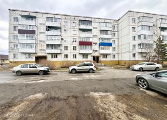 Продается трехкомнатная квартира, 65 м2, Кемеровская область, микрорайон Ивушка, 5