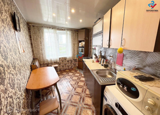 Продаю четырехкомнатную квартиру, 76.9 м2, Вологда, микрорайон Водники, улица Пугачёва, 40