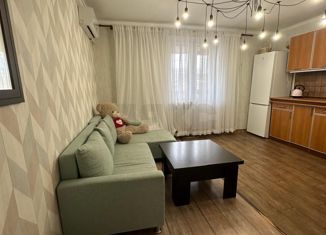 Продается 1-комнатная квартира, 40 м2, Краснодар, улица Болотникова, 45, микрорайон Дубинка