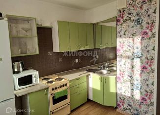 Продам однокомнатную квартиру, 43 м2, Самарская область, улица Автостроителей, 43