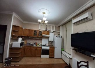 Продаю 2-комнатную квартиру, 36 м2, Пятигорск, улица Орджоникидзе, 3