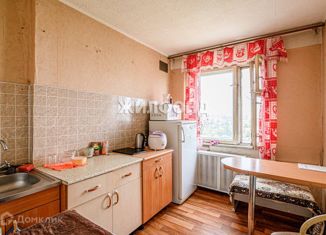 Продается трехкомнатная квартира, 60.3 м2, Новосибирск, Весенняя улица, 18, Весенняя улица