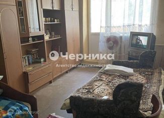 Двухкомнатная квартира на продажу, 52.5 м2, Новошахтинск, улица Короленко, 11