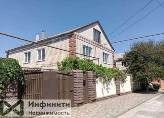 Продаю дом, 228 м2, Ставрополь, улица Щаденко, 13