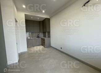 Продаю 2-комнатную квартиру, 43 м2, Сочи, Гвардейская улица, 34, микрорайон Центральный