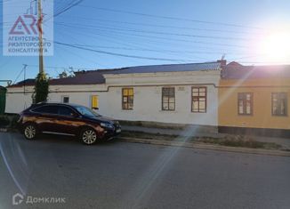 Продам 2-комнатную квартиру, 52 м2, Симферополь, улица Чехова, 71, Киевский район