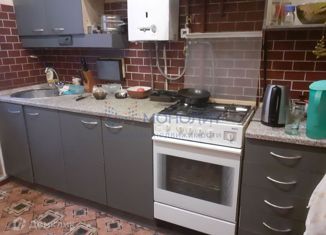Продам 2-комнатную квартиру, 50 м2, Нижний Новгород, улица Генерала Клюева, 10, улица Генерала Клюева
