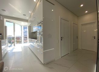 Продаю 2-ком. квартиру, 80 м2, Краснодар, Совхозная улица, 1к5, ЖК Седьмой Континент