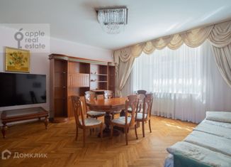 Сдается в аренду четырехкомнатная квартира, 106 м2, Москва, Пушкарёв переулок, 8, метро Трубная