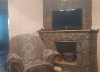 Продаю 3-комнатную квартиру, 86.7 м2, Астраханская область, Бакинская улица, 171