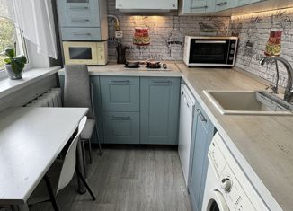 Продаю 3-ком. квартиру, 60 м2, Новосибирск, Тихвинская улица, 4, Тихвинская улица