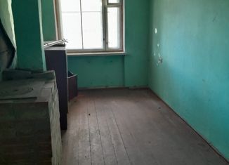 Продаю трехкомнатную квартиру, 61.2 м2, село Абрикосовка, Молодёжная улица, 1