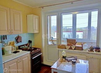 Продаю 1-комнатную квартиру, 35 м2, Тверь, улица Коробкова, 4, Центральный район