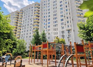 Продажа 2-комнатной квартиры, 54 м2, Москва, улица Адмирала Лазарева, 43, метро Бунинская аллея