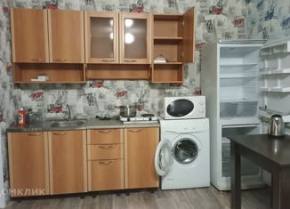 Продаю 1-комнатную квартиру, 17.5 м2, Тобольск, 10-й микрорайон, 9