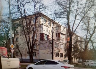 Продажа 2-ком. квартиры, 40 м2, Краснодар, улица Селезнёва, 182, Центральный округ