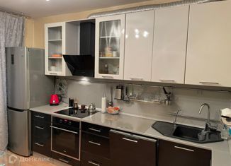 Продаю двухкомнатную квартиру, 62 м2, Пушкин, Колпинское шоссе, 34