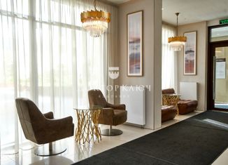 Продам трехкомнатную квартиру, 82.7 м2, Новосибирск, Коммунистическая улица, 10, Коммунистическая улица