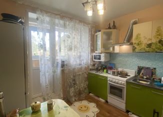 Продается 2-комнатная квартира, 52.5 м2, Губкинский, улица Векшина, 11
