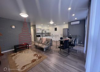 Сдам в аренду 2-комнатную квартиру, 58 м2, Владивосток, улица Успенского, 56А