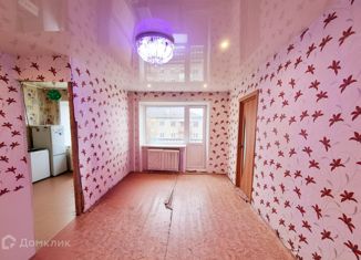 Продаю двухкомнатную квартиру, 42.2 м2, рабочий посёлок Яйва, Парковая улица, 3