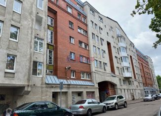 Продается 5-ком. квартира, 110.8 м2, Ленинградская область, Горная улица, 7