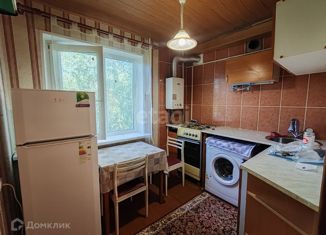 Продается 1-ком. квартира, 29 м2, Калуга, улица Баррикад, 155