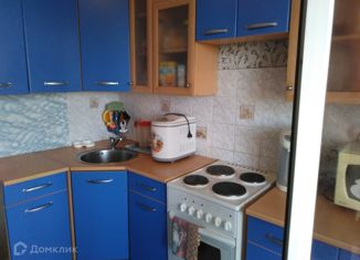 Сдается в аренду 2-комнатная квартира, 48 м2, Екатеринбург, улица Владимира Высоцкого, 20, ЖК Молодёжный