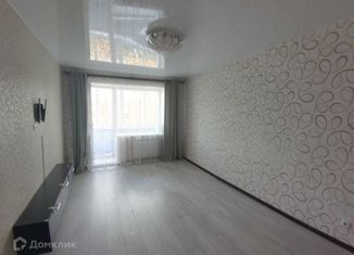 Продам трехкомнатную квартиру, 60 м2, Советская Гавань, улица Флёрова, 1