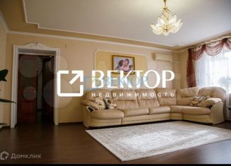 Продажа 5-ком. квартиры, 130 м2, Костромская область, Индустриальная улица, 35