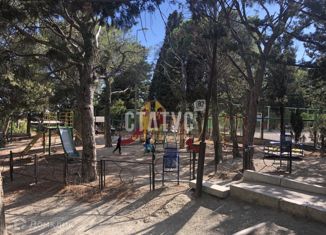 Трехкомнатная квартира на продажу, 54.2 м2, поселок городского типа Парковое, Парковое шоссе, 1