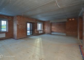 Продаю 2-комнатную квартиру, 145 м2, Ухта, улица М.К. Сидорова, 5