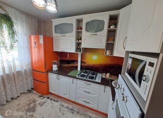 Продажа двухкомнатной квартиры, 51.3 м2, Волгоградская область, улица Мира, 150