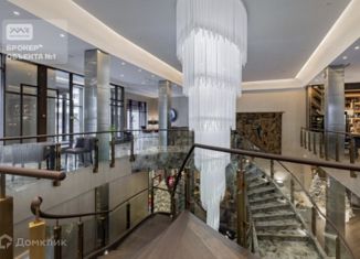 Продажа 3-ком. квартиры, 109 м2, Санкт-Петербург, Вязовая улица, 8, Вязовая улица