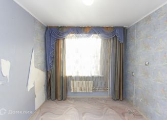Трехкомнатная квартира на продажу, 74.1 м2, Тюменская область, Интернациональная улица, 27к3