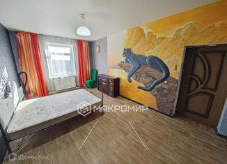 Продается 2-комнатная квартира, 60 м2, Калининградская область, улица Сержанта Утегенова, 11