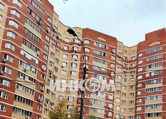 Продается 2-ком. квартира, 63.2 м2, Щербинка, Индустриальная улица, 6