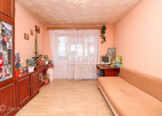 Продается 2-комнатная квартира, 47.5 м2, посёлок городского типа Боровский, улица Мира, 17
