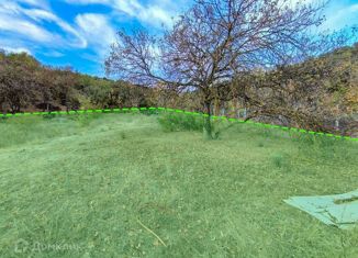 Продам земельный участок, 30 сот., село Приветное, улица Горького, 36