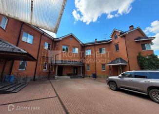 Продам таунхаус, 315 м2, посёлок Вёшки