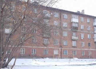 Продам 1-ком. квартиру, 38 м2, Новосибирск, улица Лазарева, 32А, улица Лазарева
