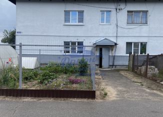 Продается трехкомнатная квартира, 46.9 м2, рабочий поселок Большое Козино, улица Матросова, 10