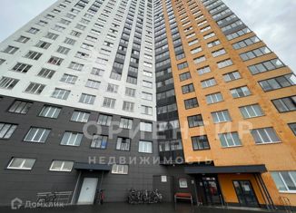 Продается 2-ком. квартира, 53.6 м2, Екатеринбург, Миасская улица, 12, Миасская улица